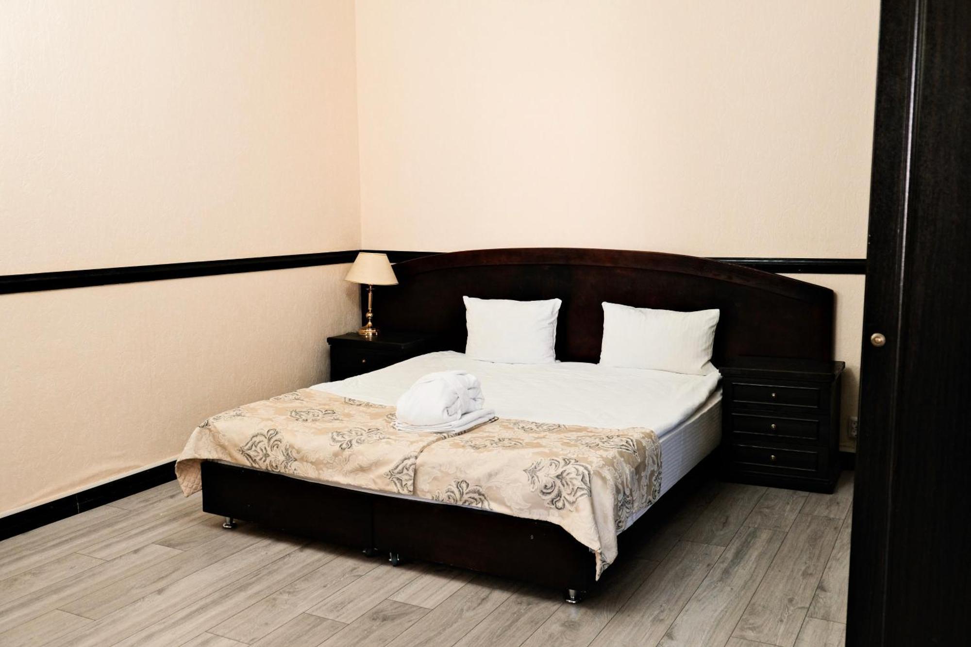 Belon Life Hotel Astana Bagian luar foto