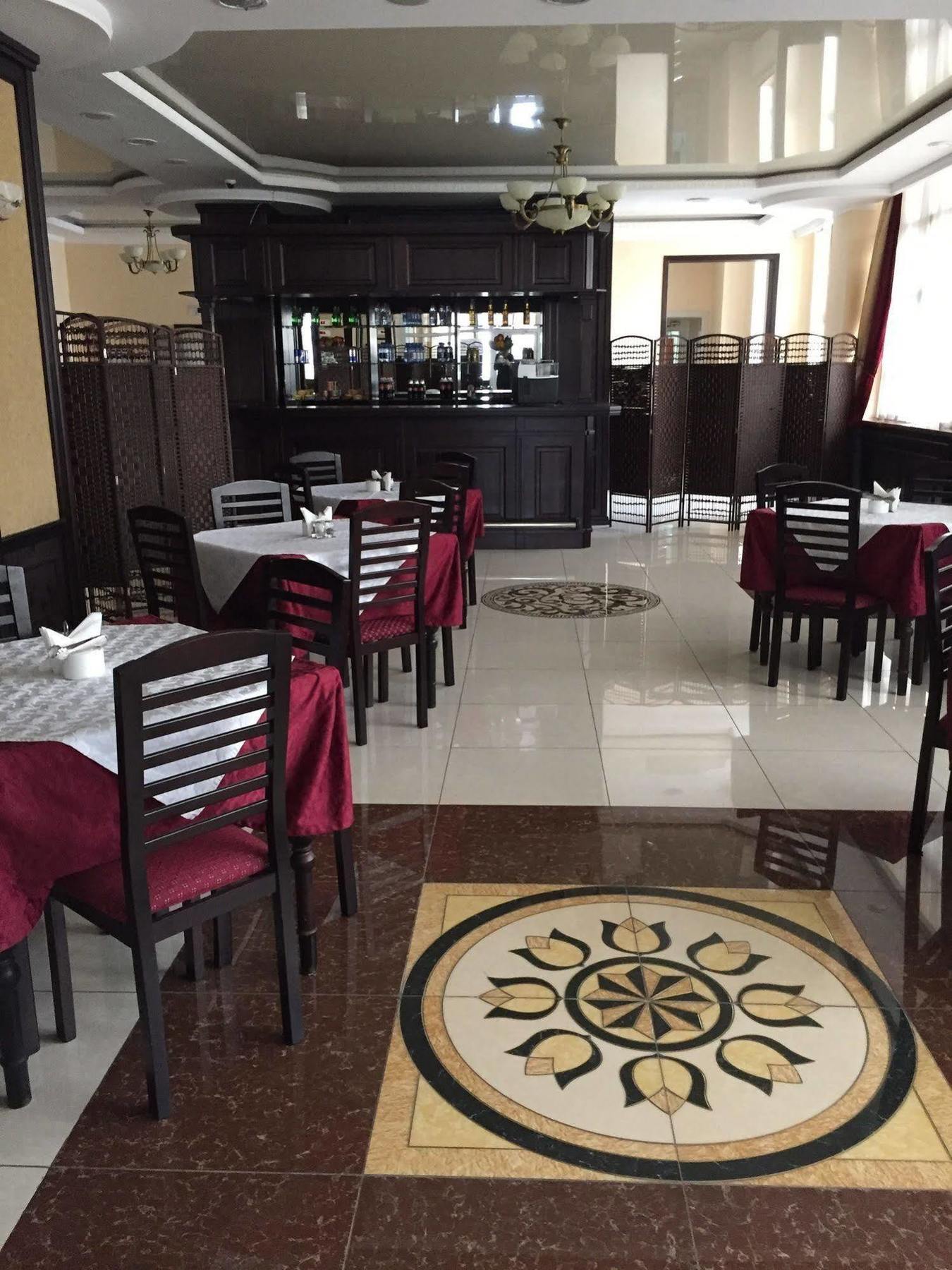 Belon Life Hotel Astana Bagian luar foto